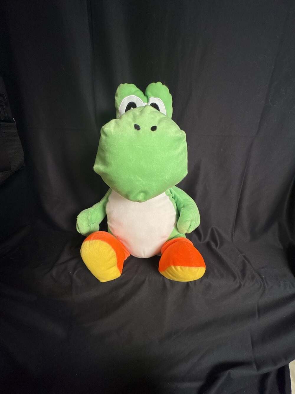 Nintendo Super Mario Bros. Green Yoshi Jumbo 21-Inch Plush Toy with Pocket